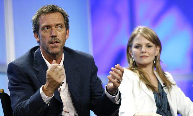 Dr. House Darsteller Hugh Laurie und Kollegin Jennifer Morrison