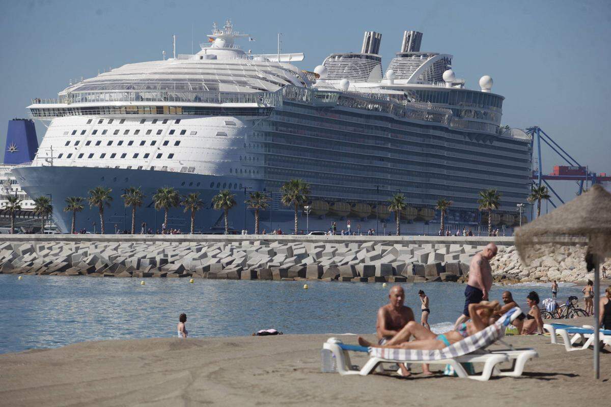 Das Kreuzfahrtschiff, das 6800 Passagieren auf 18 Decks Platz bietet, ist aktuell das größte der Welt und lässt kaum Wünsche offen. Das wurde mit dem 2. Platz belohnt.