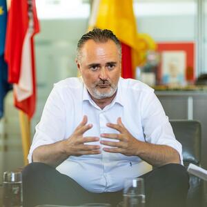 Hans Peter Doskozil kritisiert auch die Gewerkschaftsspitzen in der laufenden Lohnrunde. 