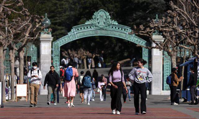 Eine sinnstiftende Tätigkeit ist der jungen Generation sehr wichtig, hier die Berkeley Universität in Kalifornien. 