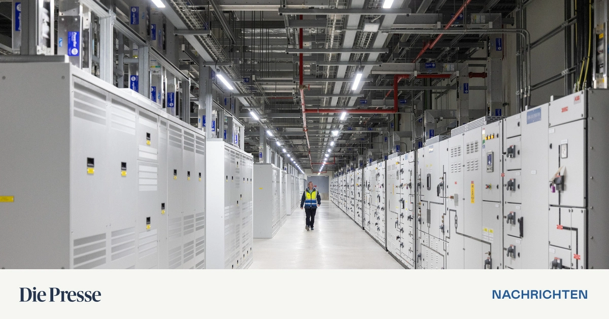 Willkommen-in-der-Cloud-hinter-den-Kulissen-der-Datenfabriken-premium-