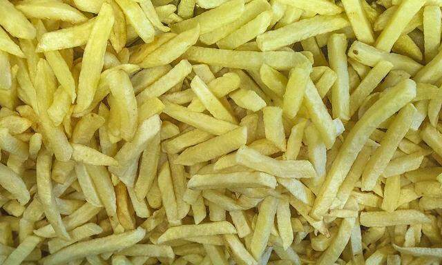 Freshly cooked fries are seen in the Maison Antoine frites stand in Brussels