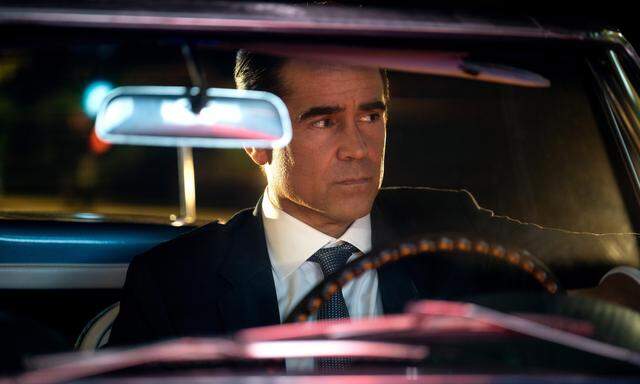 Unterwegs im charmanten Corvette-Cabrio durch Los Angeles: Colin Farrell als nachdenklicher Privatdetektiv „Sugar“.