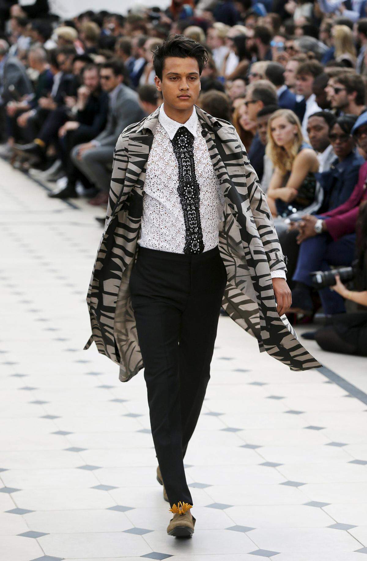 Animalisch ging es bei Burberry Prorsum zu.