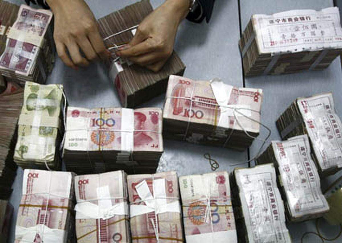 China setzt mit seiner Forderung nach einer neuen weltweiten Leitwährung den Dollar unter Druck - und möglicherweise damit auch die US-Politik. Im Bild: Chinas Landeswährung Renminbi