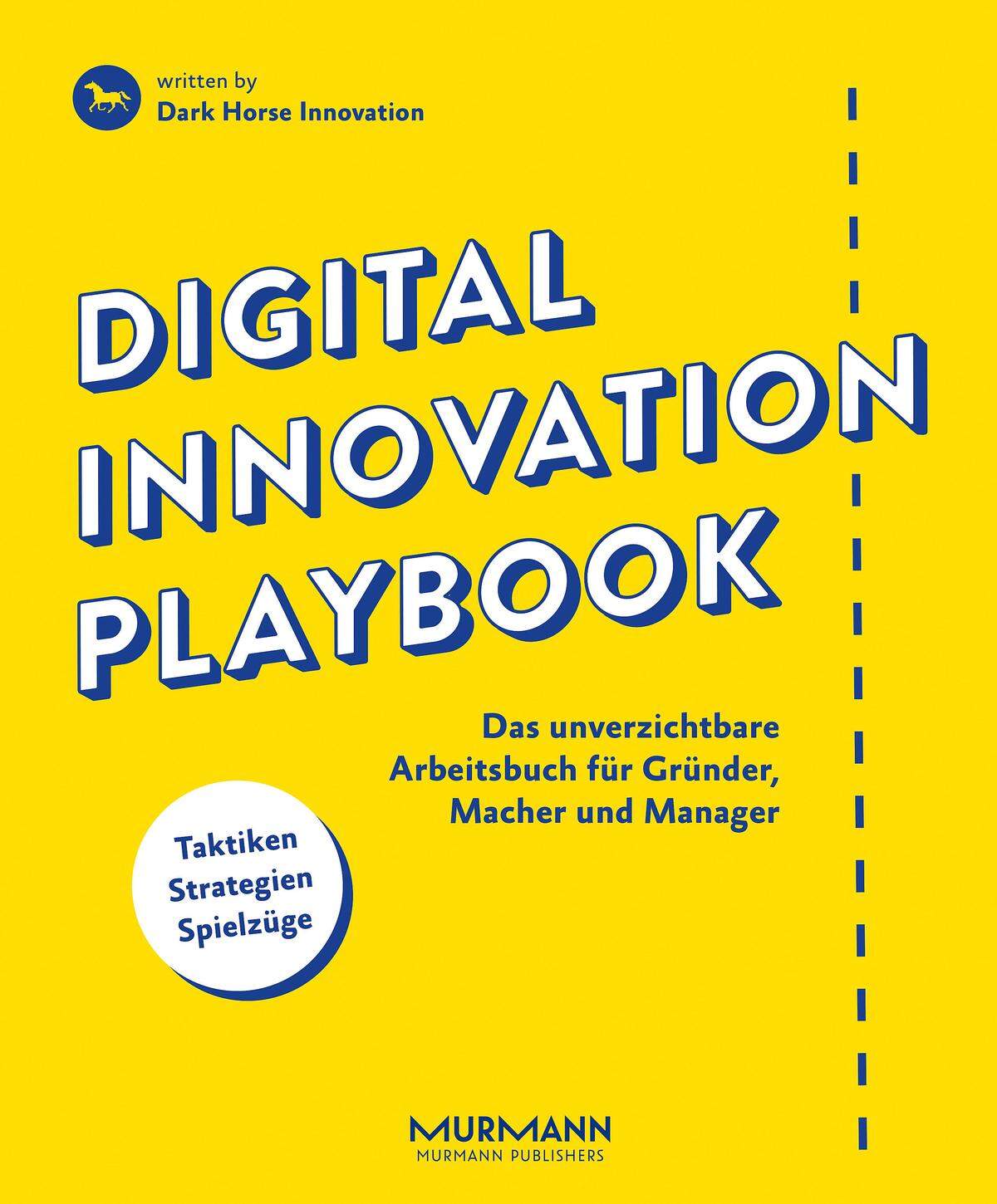 Platz 5Digital Innovation PlaybookDas unverzichtbare Arbeitsbuch für Gründer, Macher und Managervon Dark Horse Innovation Dies ist ein „Spielbuch“ voller Grafiken und Arbeitsvorlagen (Templates, die online als PDF-Dateien zur Verfügung stehen). Es ist überaus flott geschrieben und somit leicht verständlich. Zum Glück, denn inhaltlich ist das Digital Innovation Playbook ziemlich anspruchsvoll. Das Autorenkollektiv stellt seine Methodik zur Innovationsentwicklung vor, die eine Fülle praxisnah präsentierter Instrumente und Kreativitätstechniken bündelt. Der Anwender kann diese direkt einsetzen. Dem Bau einfacher Prototypen kommt – wie beim Design Thinking – eine große Bedeutung zu. Die Autoren beschreiben, welche Informationen man mit deren Hilfe generieren kann. Hier schwächelt das Buch etwas, denn die sonst so bildfreudigen Praktiker versäumen es, Beispiele (Fotos oder Skizzen) solcher Prototypen zu zeigen und lassen den Leser mit seiner Vorstellungskraft allein. Dieser Einwand ändert aber nichts daran, dass der großformatige Band nirgendwo fehlen darf, wo an Innovationen gearbeitet wird. Er ist speziell für jüngere Anwender gestaltet und überzeugt schon haptisch mit seinem Leinenüberzug und der robust wirkenden Fadenheftung.