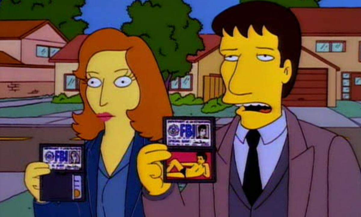 "Die Simpsons" leben freilich auch von den vielen Gastauftritten prominenter Persönlichkeiten. Eine besonders schöne Folge war die "Akte Springfield" - auch wegen der FBI-Agenten Mulder und Scully, unsterblich durch die Serie "Akte X". Die beiden haben sich in Springfield so gut gemacht, man könnte sie dort gerne wieder einmal sehen. 