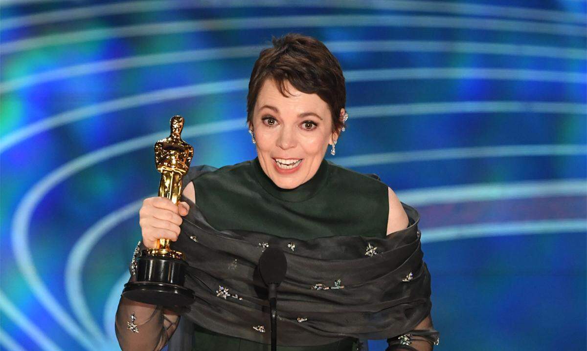 Die emotionalste Dankesrede bei den Oscars 2019 hielt wohl die britische Schauspielerin Olivia Colman, die bis dato vor allem in TV-Rollen (wunderbar: "Broadchurch") überzeugte. Für ihre Darstellung der instabilen Königin Anne in "The Favourite" wurde sie mit dem Oscar als beste Hauptdarstellerin ausgezeichnet.