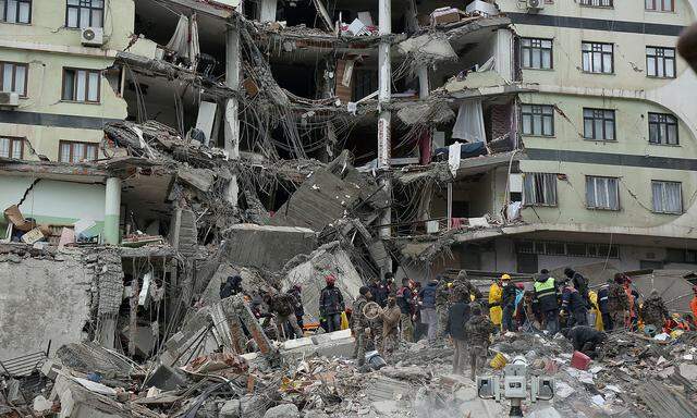 Eines der vielen zerstörten Gebäude in der türkischen Stadt Diyarbakir.