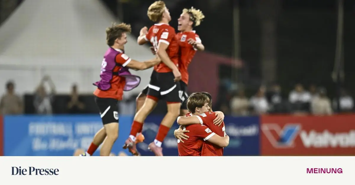 U17-Team-als-Fu-ball-Weltmeister-sterreichs-neue-Sieger-denken-und-kicken-anders-premium-