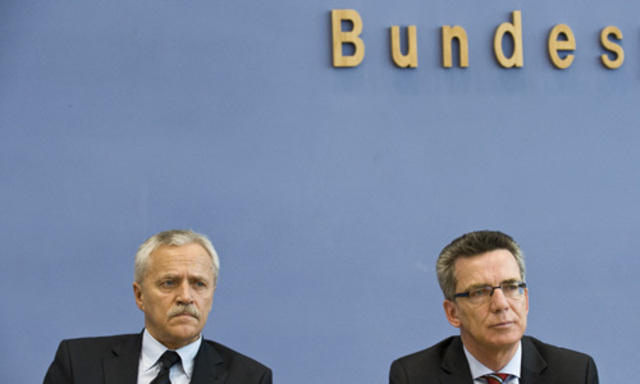 SchlapphutTruppe keiner vertraut