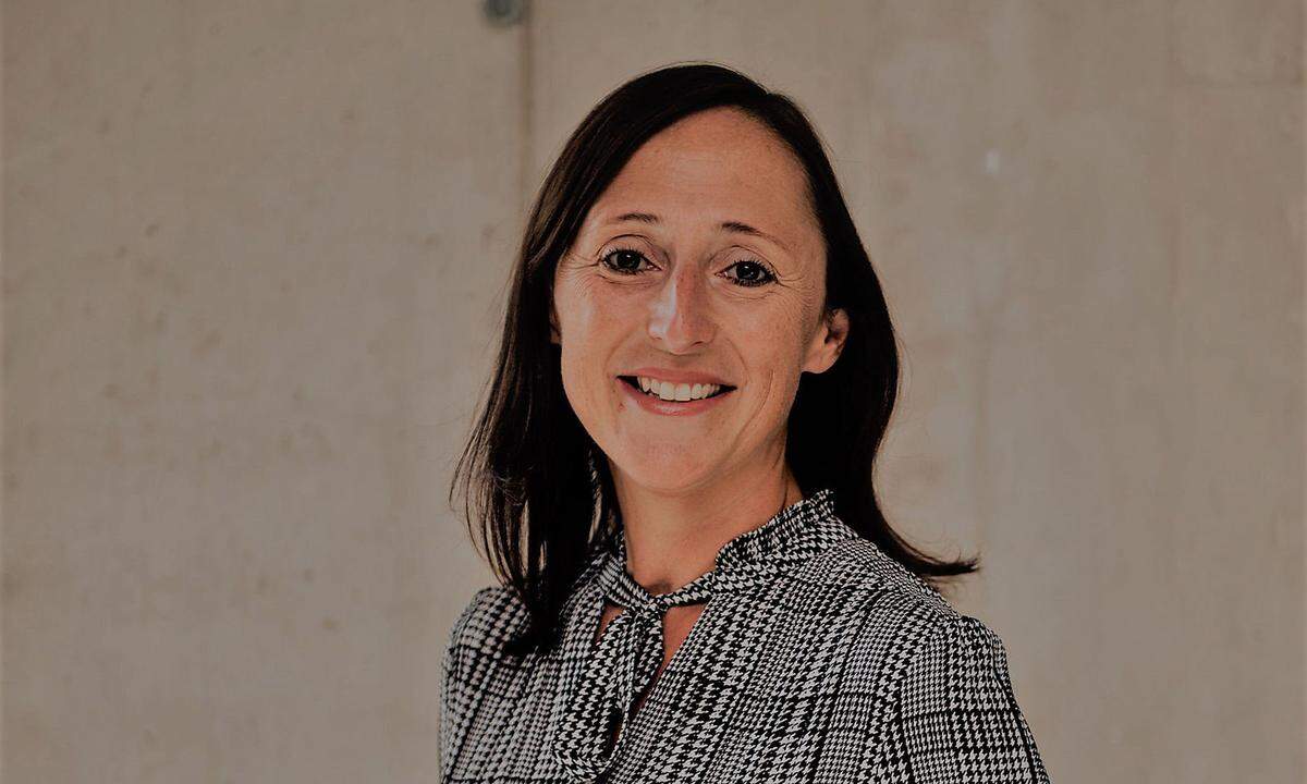 Nicole Reitinger steigt zum Chief Business Development und Transformation Officer bei Ikea auf. Die Oberösterreicherin leitet die Gesamtentwicklung der Expansion, Innovation und Nachhaltigkeit. Sie ist seit 20 Jahren für das Unternehmen tätig.