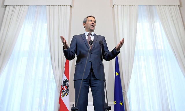 MINISTERRAT: BM LOeGER