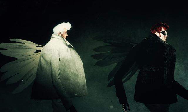 Das Intro zur BBC-Serie „Good Omens“: Michael Sheen als Engel, David Tennant als Teufel.