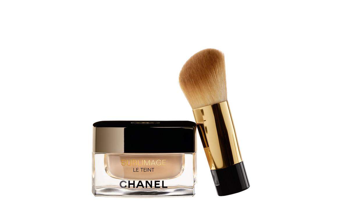 Im November lanciert Chanel das Luxusprodukt "Sublimage Le Teint" in sechs Nuancen (125 €).