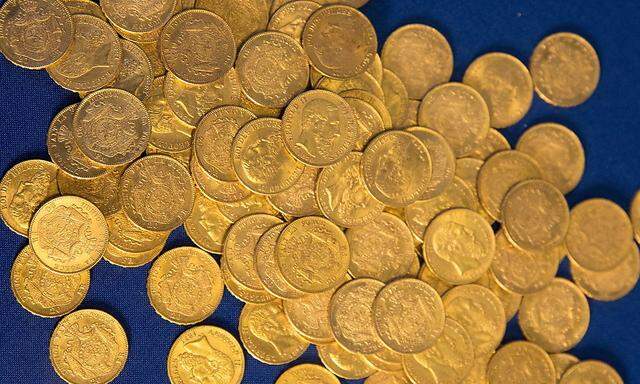 Dieses von den Nazis vergrabene Gold wurde in Lüneburg entdeckt. Ob der angeblich aufgespürte Zug in Polen ebenfalls Gold an Bord hat, gilt als unsicher.