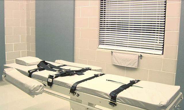 Screen grab of the execution chamber at the Arizona State Prison Complex in Florence