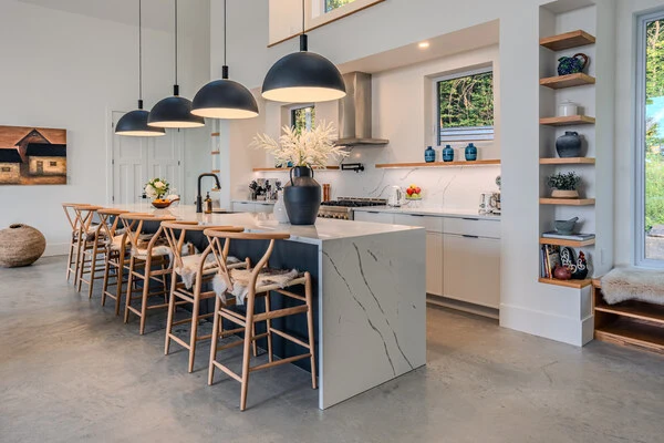 Meter-long kitchen island.