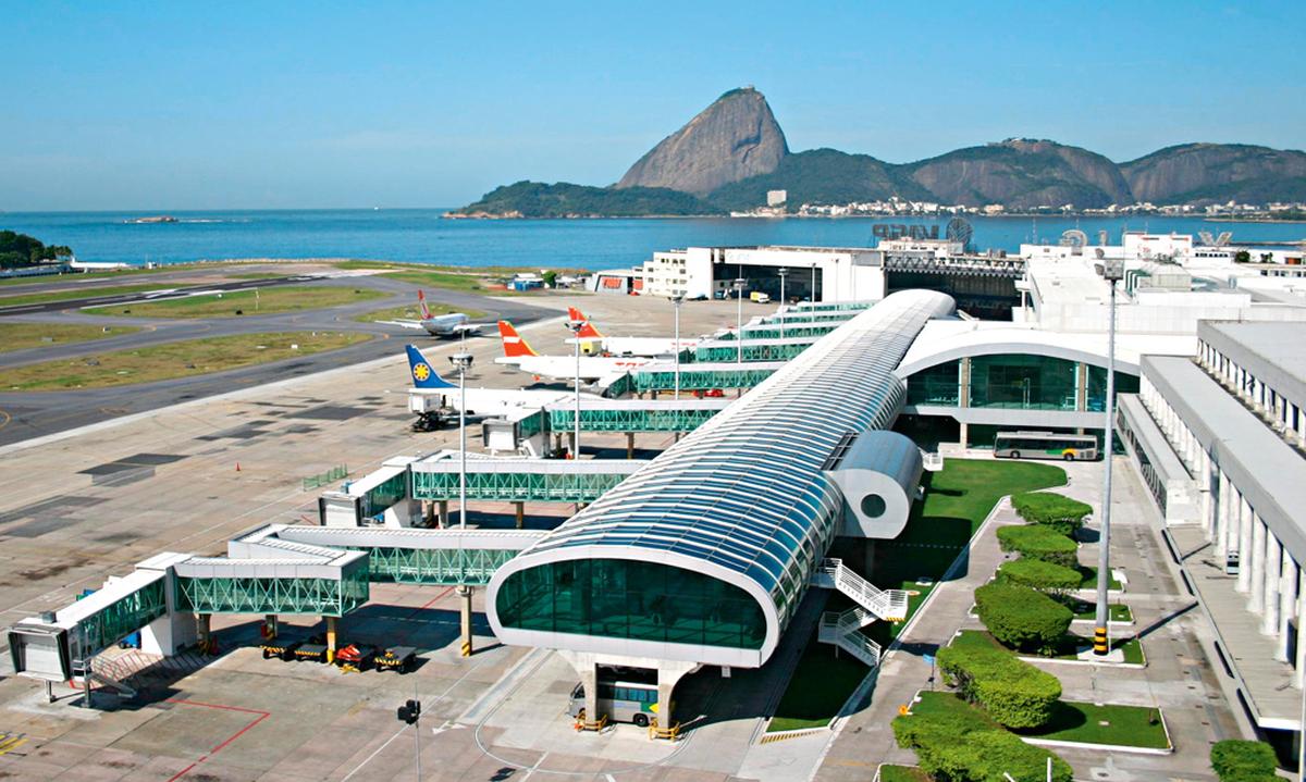 Brückenfunktion. Der Flughafen Santos Dumont wurde 1936 eröffnet und verbindet Rio mit São Paulo.