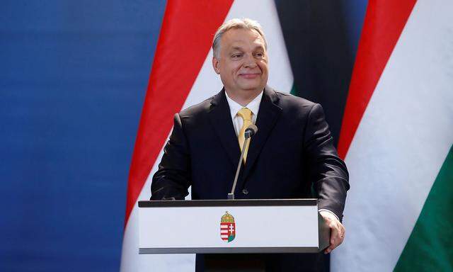 EU-Parlamentarier sehen eine Gefahr für Ungarn, mehr und mehr in Richtung autokratisches System abzurutschen.