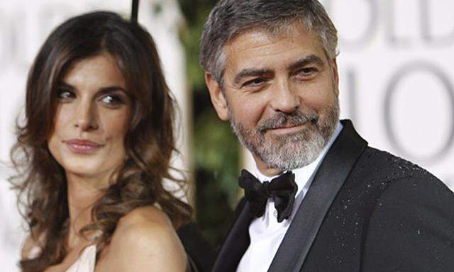 Sie soll ihn von Sardinien überzeugen wollen: Elisabetta Canalis und George Clooney