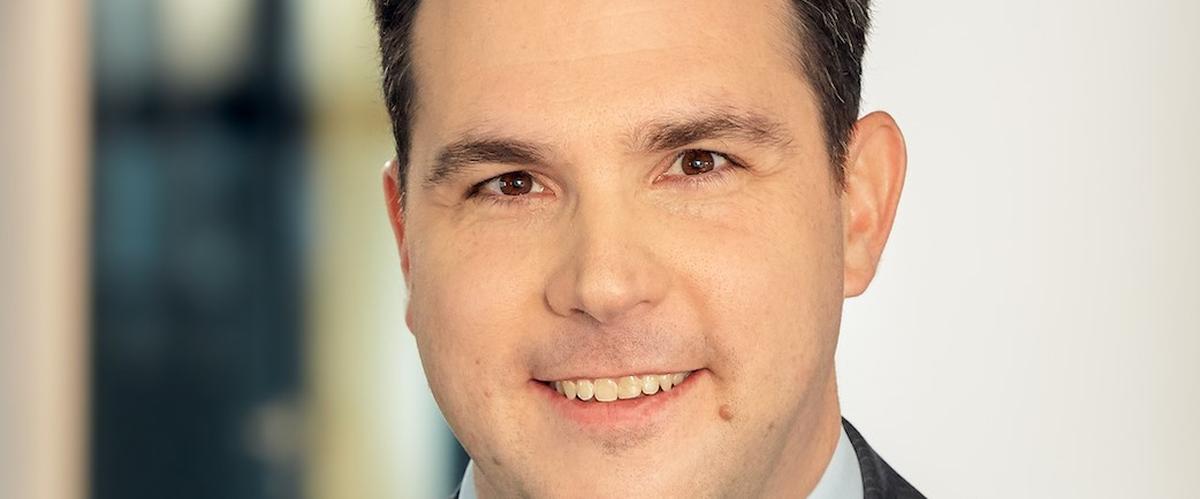 Martin Bodenstorfer ist neuer Partner bei EY Österreich. Der Wiener begleitet als CEO von EY-Parthenon u. a. Strategie- und Reorganisationsprojekte der öffentlichen Verwaltung.