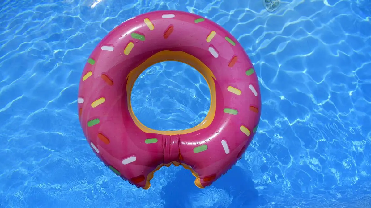 Swimming pool surprisingly illegal: Money back or a washout?