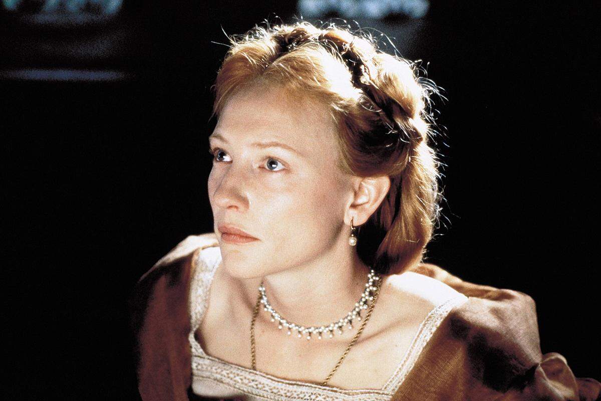 Inzwischen hat Cate Blanchett zwei goldene Statuetten daheim stehen, aber es hätten durchaus schon drei sein können. Denn schon bei ihrem Oscar-Debüt 1999 galt die Australierin als große Favoritin. Sie spielte die britische Monarchin in "Elizabeth". Der Preis ging dann überraschend an Gwyneth Paltrow für "Shakespeare in Love". Argumentiert wurde später, dass Paltrow in dem Film als Adelige, die einen Mann spielt, um Schauspieler sein zu dürfen, mehrere Rollen spiele. Vielleicht ahnte die Academy aber, dass es für Paltrow die einzige Chance auf einen Oscar bleiben sollte.