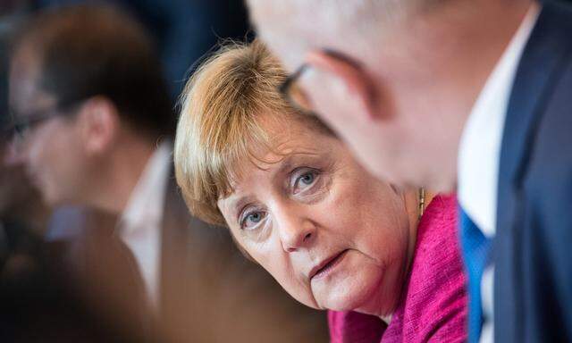 Die Regierung von Angela Merkel bringt ein Sozialpaket auf die Reihe