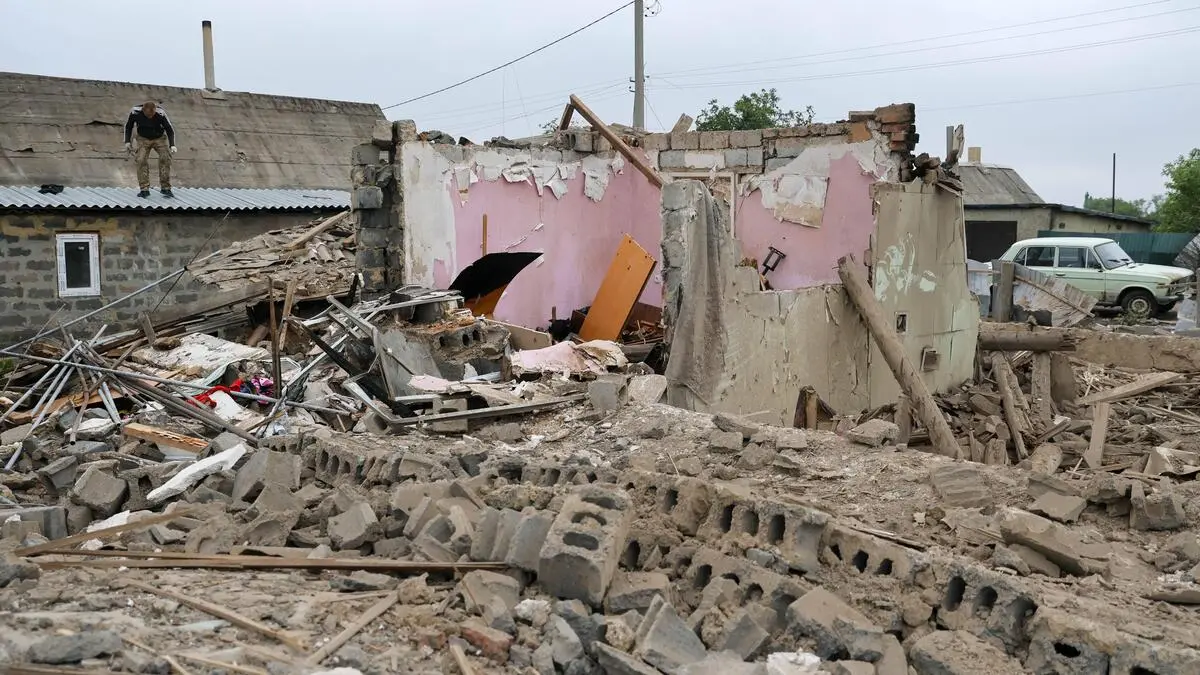 Putin Wants to Conquer Donbass in Less Than a Year and a Half