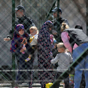 Vor allem Frauen und Kinder wurden aus Syrien in die kosovarische Hauptstadt Prishtina gebracht. 