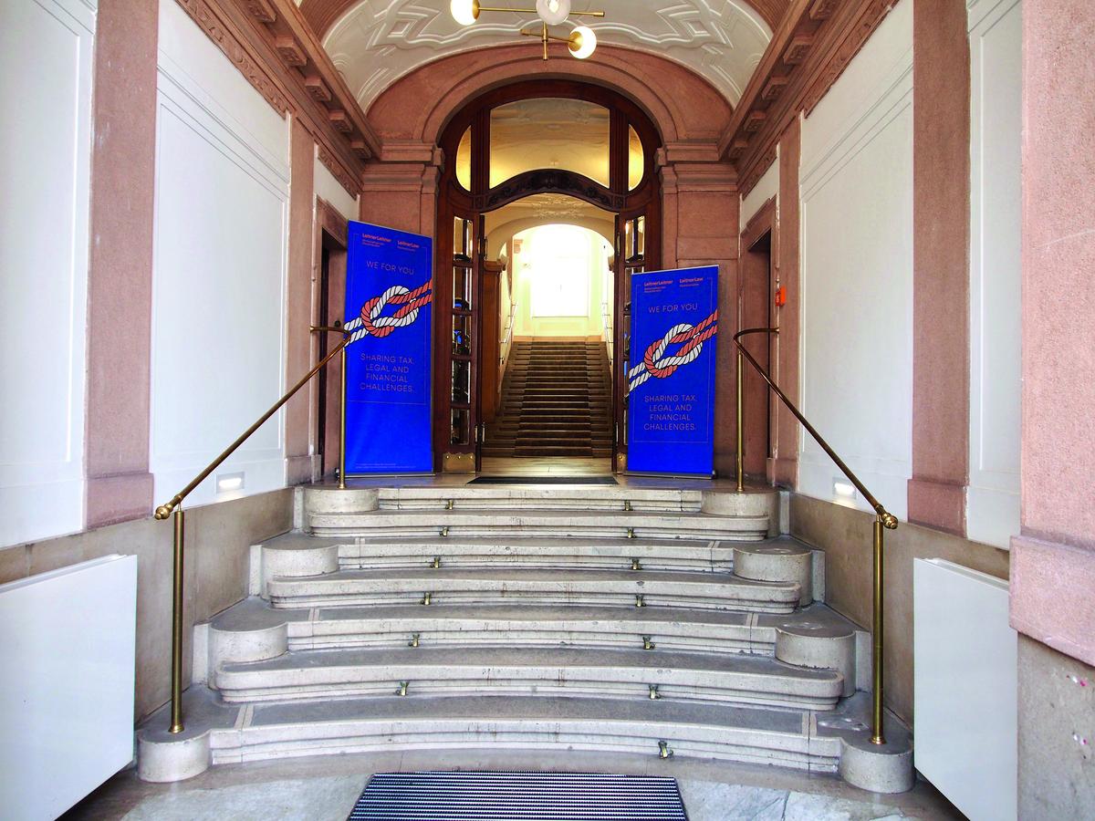 Sanierung statt Neubau: Alter Charme punktet wieder, etwa das für Leitner Leitner GmbH adaptierte Haus der Kaufmannschaft am Schwarzenbergplatz 14.