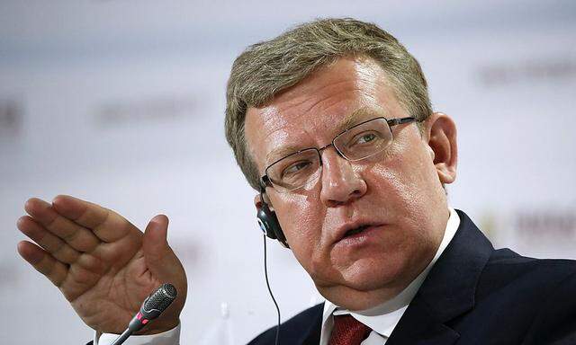 Russia's former Finance Minister Alexei Kudrin attends the Gaidar Forum 2015 'Russia and the World: New Dimensions' in Moscow