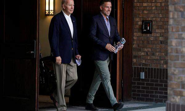 Archivbild von Joe Biden mit seinem Sohn Hunter.