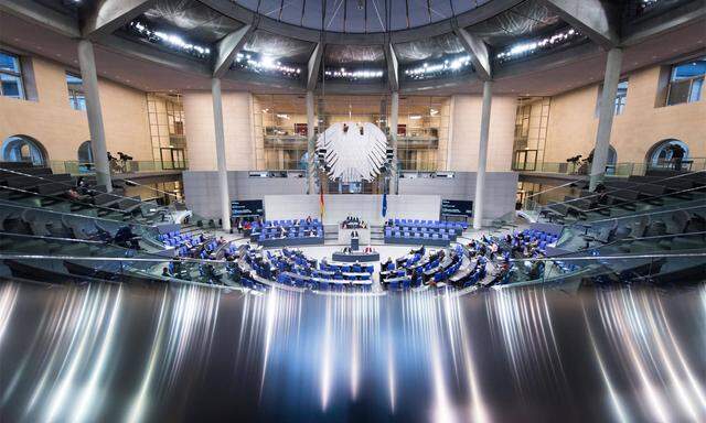 Archivbild: Plenarsaal während der Sitzung des deutschen Bundestags.