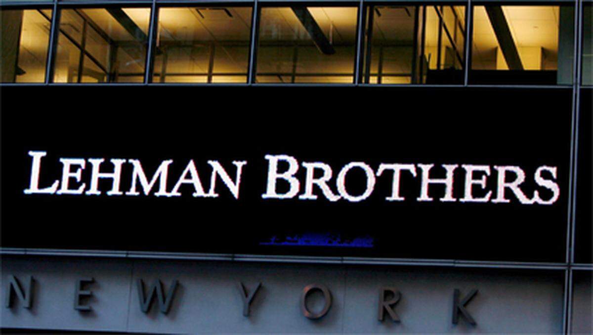 Um 22 Uhr erhält Insolvenzverwalter Bryan Marsal einen Anruf. In der Leitung ist ein Mann von Lehman. Er erklärt: "Lehman Brothers wird morgen früh Insolvenz anmelden. Wir wollen Sie als Sanierungsvorstand".Marsal fragt: Wie viel Cash ist noch da? "Gar nichts". Vorbereitungen auf den Konkurs? "Das ist der erste Anruf, Sie sind unser Vorbereitung".