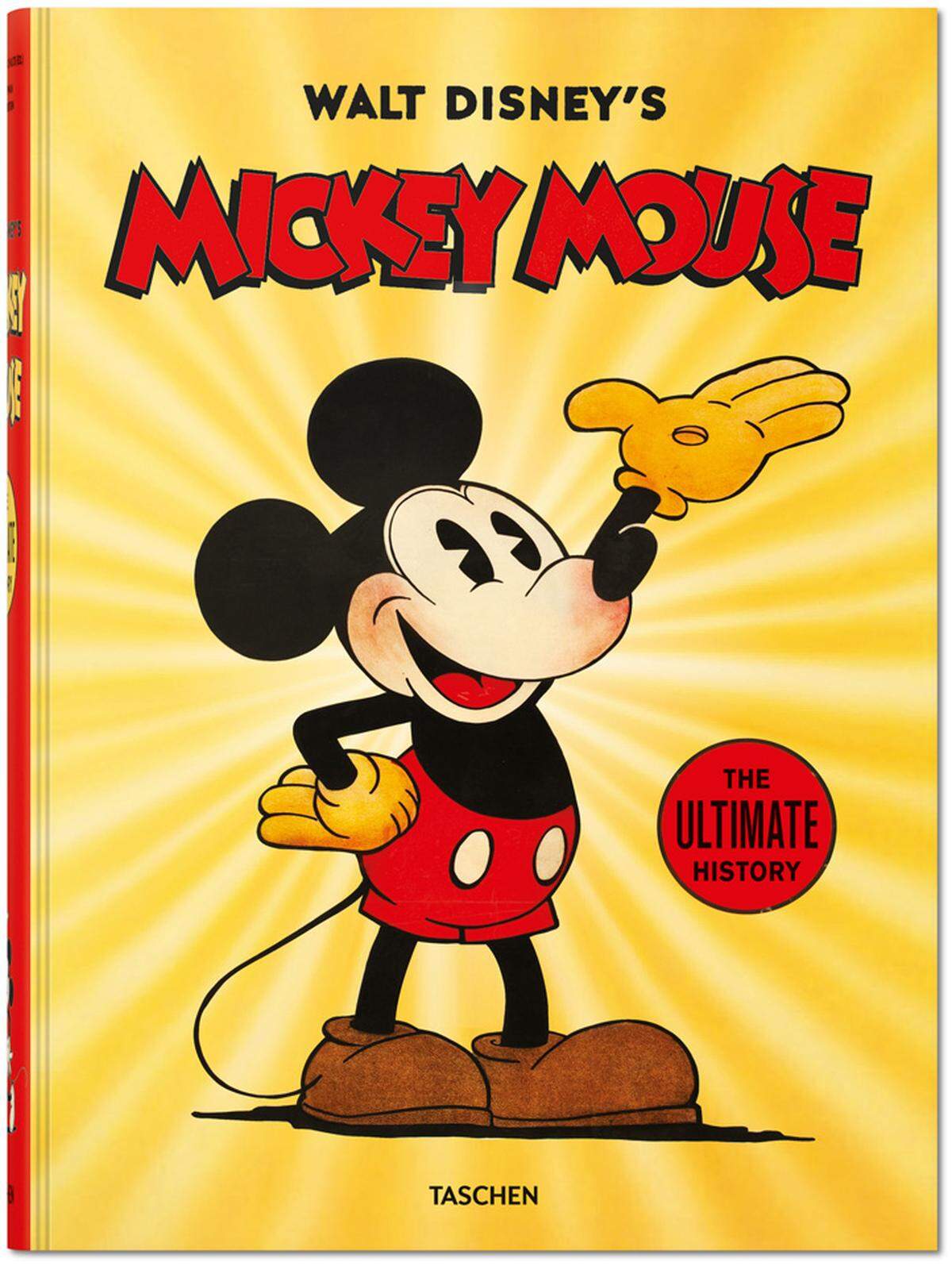 Der Taschen Verlag, der sich ansonsten mit Bildbänden zu namhaften Künstlern Ruhm erwirbt, hat zum Geburtstag „Walt Disney's Mickey Mouse: Die ultimative Chronik“ herausgebracht: 500 Seiten (mit Leseband!) um 150 Euro. Es gibt bis jetzt keinen Band, der sich mit mehr Hingabe Disneys unendlichem Universum widmet.