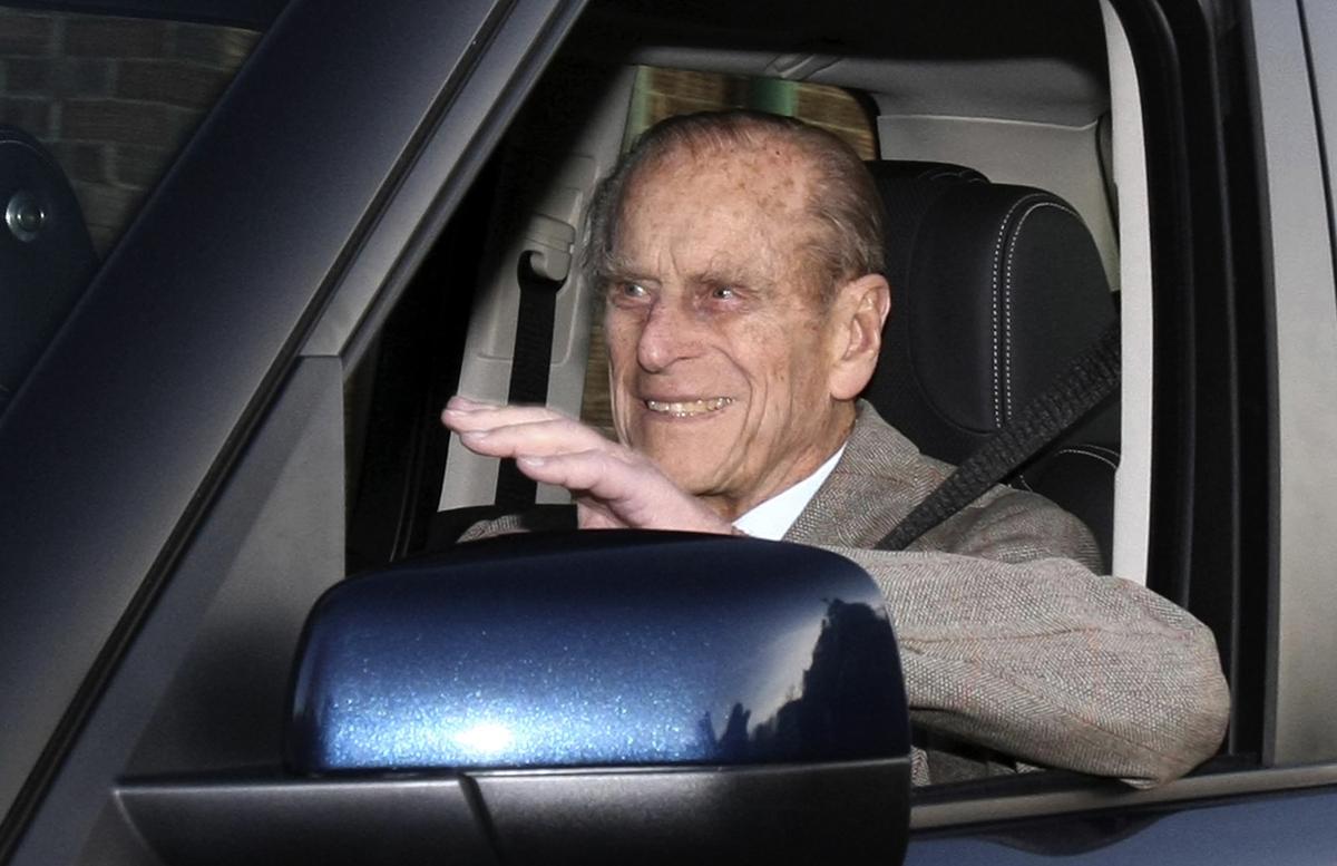 Erst mehrere Wochen nach dem Unfall gab Prinz Philip seinen Führerschein ab.