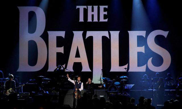Paul McCartney (links) und Ringo Starr bei einem gemeinsamen Auftritt in Los Angeles 2014
