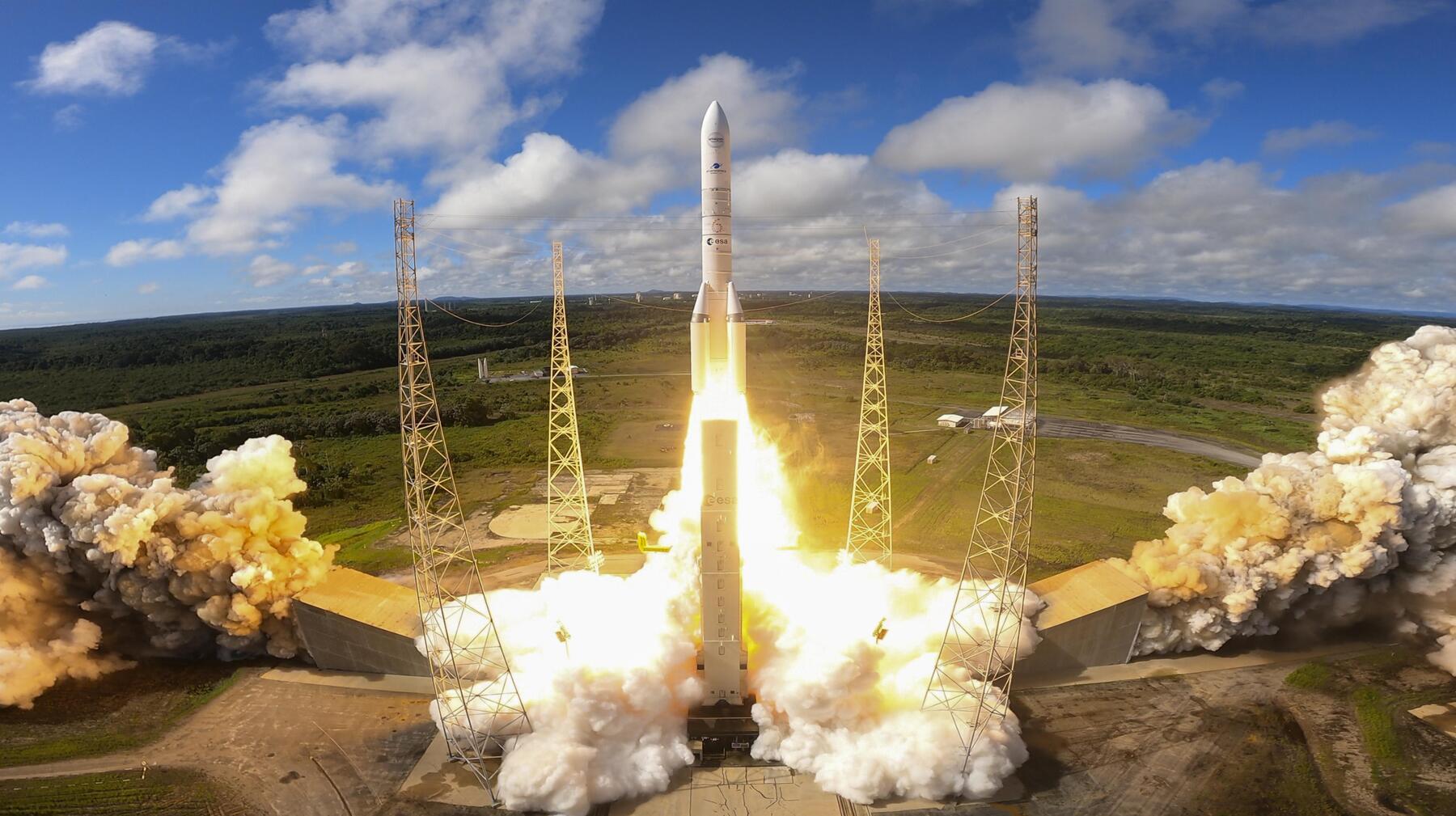 The race to the Moon: Europe ahead!