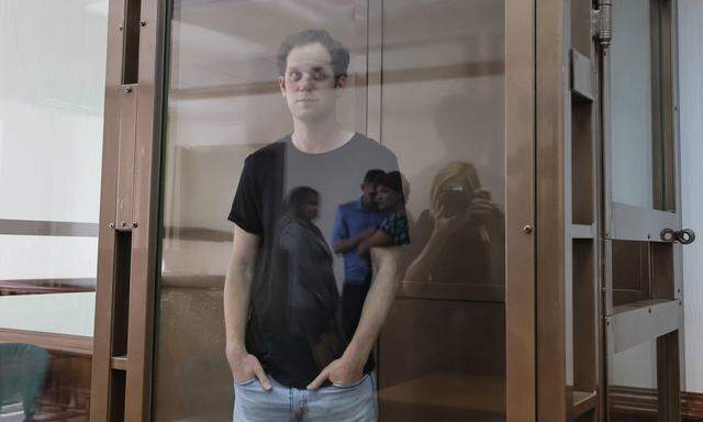 Evan Gershkovich sitzt in russischer Untersuchungshaft. Er wurde im März vom FSB festgenommen.