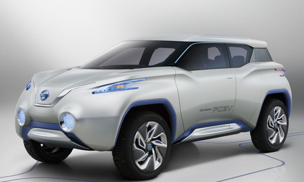 Große Autoausstellungen sind immer auch Gelegenheit, zu zeigen, wie sich Autohersteller die Zukunft vorstellen. Nissan tut das mit einer SUV-Studie namens Terra. Der Wagen wird elektrisch angetrieben, die Stromproduktion erfolgt durch eine Brennstoffzelle.