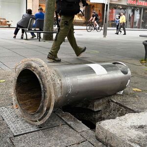 400 bis 500 Randalierer zogen eine Spur der Verwüstung durch die Stuttgarter Innenstadt.  