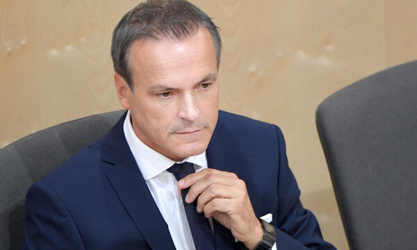 Finanzminister Eduard Müller warnt