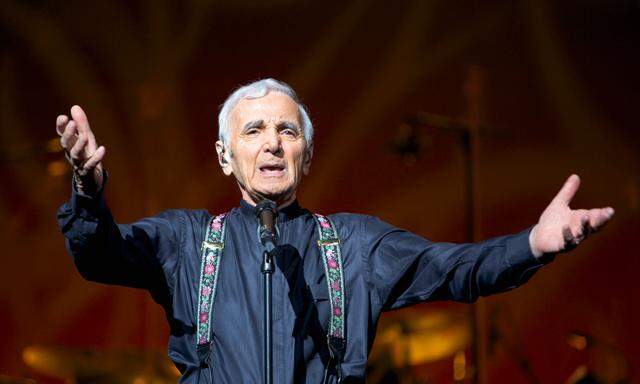 Zäh. Charles Aznavour machte Welt­karriere gegen alle Wahrscheinlichkeit.