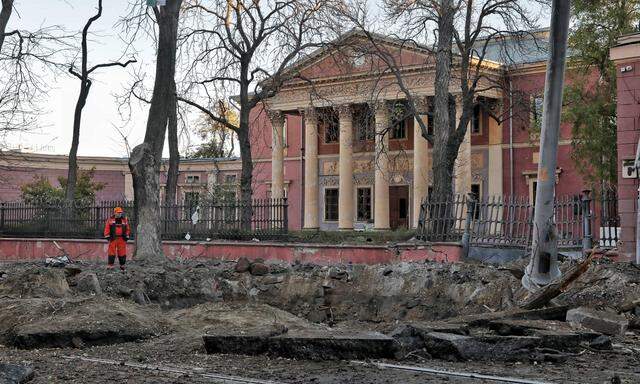 Russischer Angriff mit Iskander- und Oniks-Geschossen auf Odessa vor ein paar Tagen: Das Museum der Bildenden Künste wurde beschädigt.