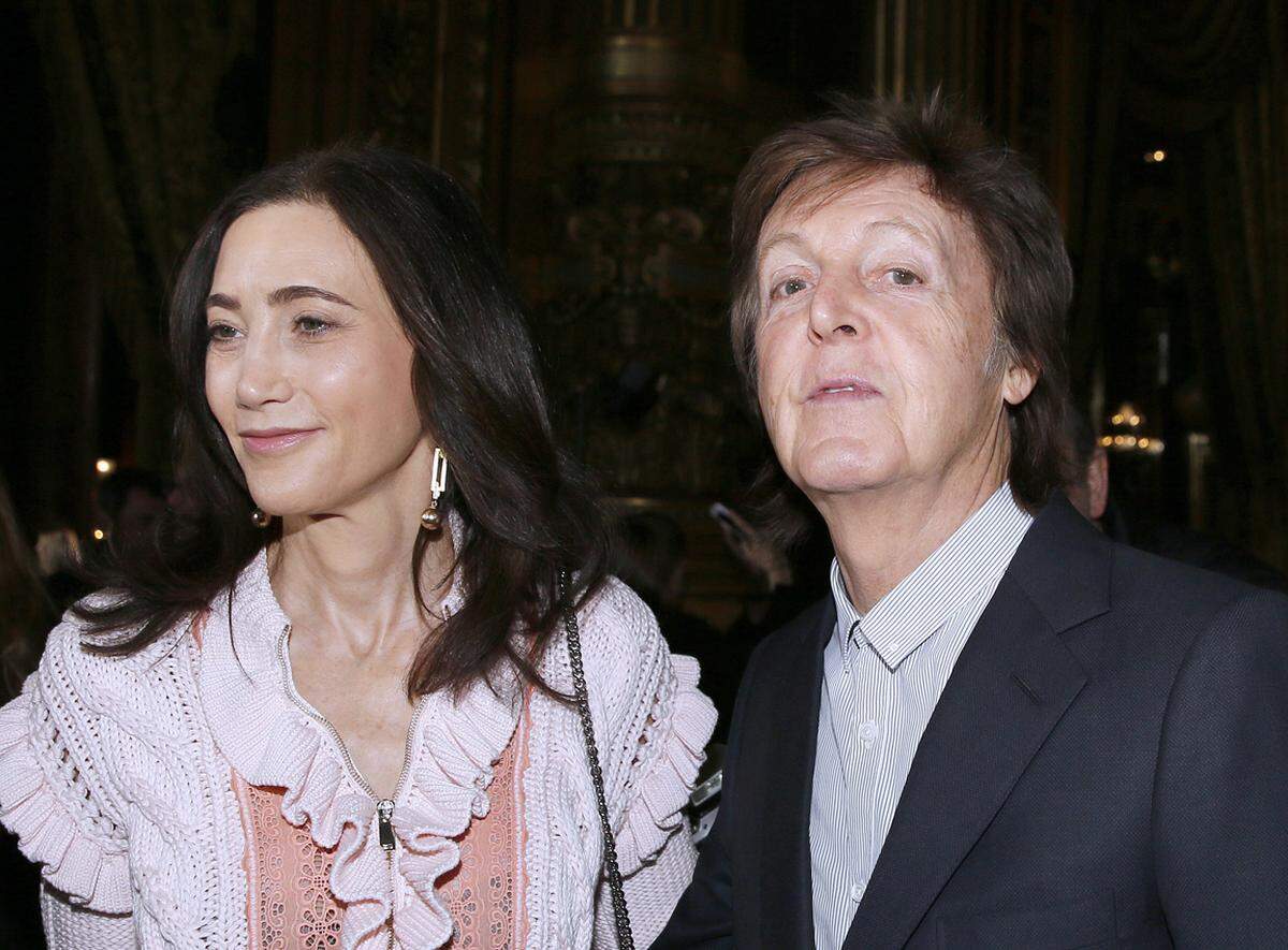 Stella McCartney erhielt von ihrem Vater Paul McCartney und Stiefmutter Nancy Shevell Unterstützung.    