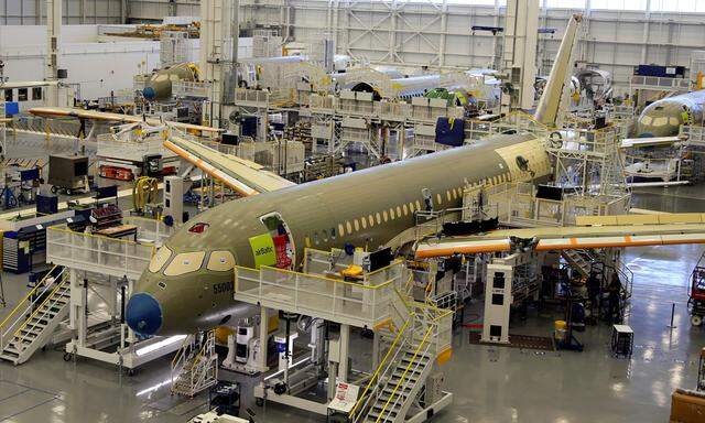 Bombardier´s C Series aircrafts are assembled in their plant in Mirabel, Quebec