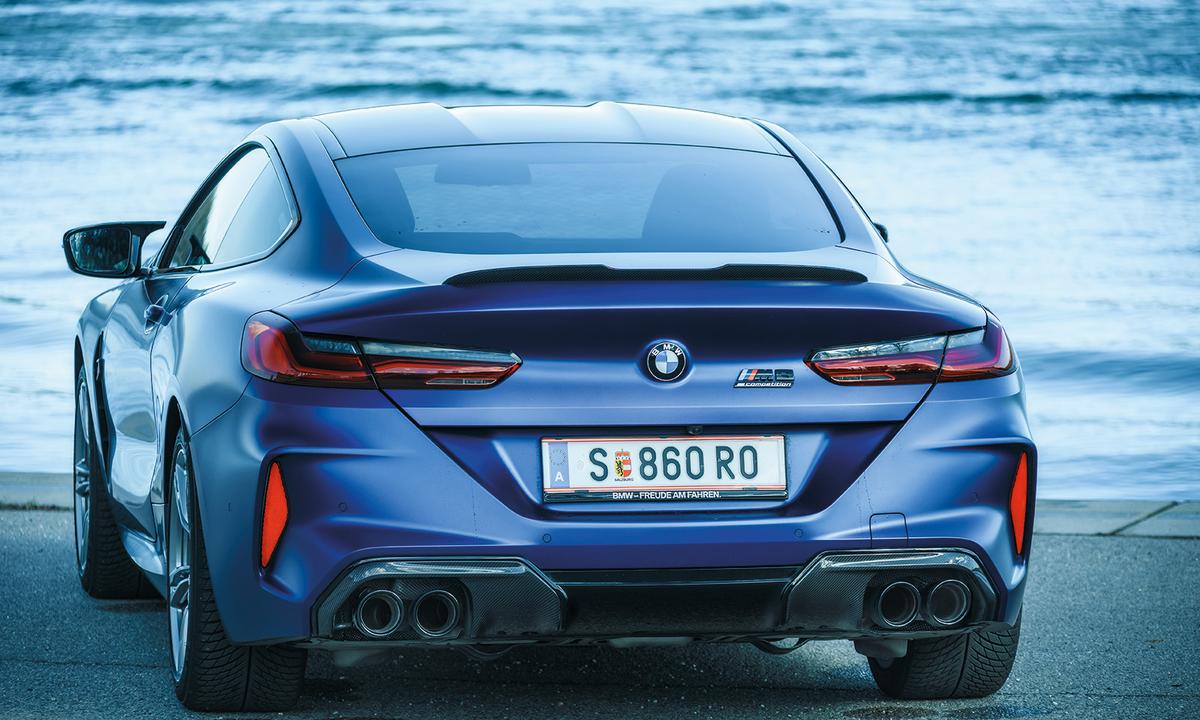 Im „Competition“-Trimm zeigt der M8 die letzte Eskalationsstufe: noch mehr Leistung, noch mehr Karbon.