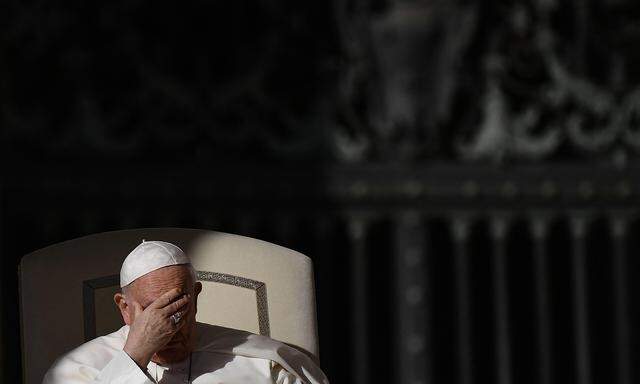 Papst Franziskus konnte wegen einer Infektion nicht nach Dubai zum UN-Weltklimagipfel COP 28 fliegen. Er entsandte die Nummer zwei im Vatikan Kardinalstaatssekretär Pietro Parolin, um der Welt ins Gewissen zu reden. 